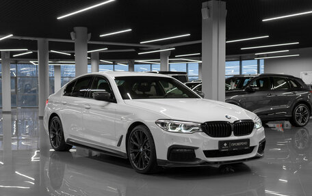 BMW 5 серия, 2019 год, 4 040 000 рублей, 2 фотография