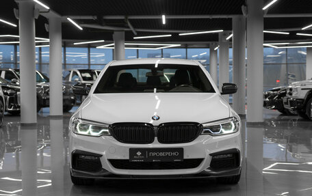 BMW 5 серия, 2019 год, 4 040 000 рублей, 3 фотография