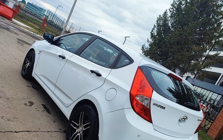 Hyundai Solaris II рестайлинг, 2014 год, 970 000 рублей, 6 фотография