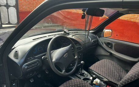 Chevrolet Niva I рестайлинг, 2005 год, 370 000 рублей, 3 фотография