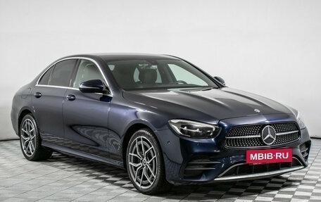 Mercedes-Benz E-Класс, 2020 год, 3 770 000 рублей, 3 фотография