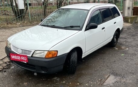 Mazda Familia Y11, 2001 год, 230 000 рублей, 2 фотография
