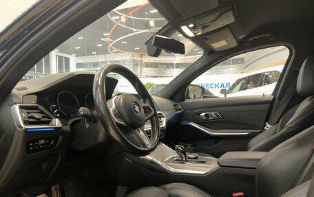 BMW 3 серия, 2019 год, 3 350 000 рублей, 20 фотография