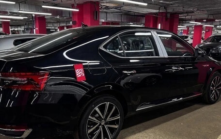 Skoda Superb III рестайлинг, 2025 год, 2 750 000 рублей, 5 фотография