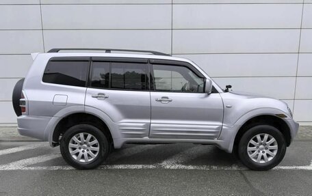 Mitsubishi Montero III, 2000 год, 890 000 рублей, 8 фотография