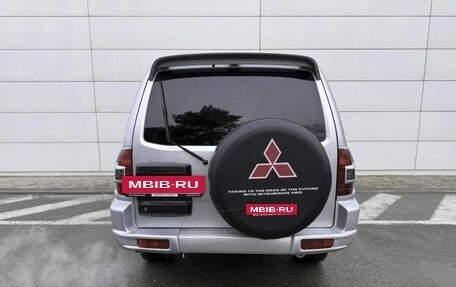 Mitsubishi Montero III, 2000 год, 890 000 рублей, 10 фотография