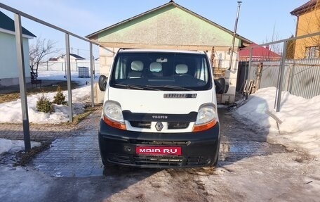 Renault Trafic, 2001 год, 670 000 рублей, 1 фотография
