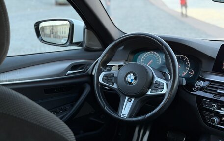 BMW 5 серия, 2019 год, 3 899 000 рублей, 18 фотография