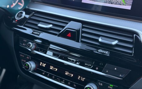 BMW 5 серия, 2019 год, 3 899 000 рублей, 26 фотография