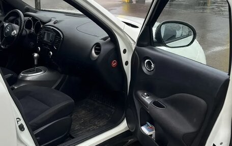 Nissan Juke II, 2011 год, 820 000 рублей, 9 фотография