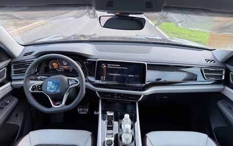 Volkswagen Teramont I, 2026 год, 5 043 000 рублей, 9 фотография