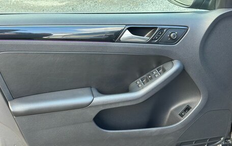 Volkswagen Jetta VI, 2014 год, 1 350 000 рублей, 10 фотография