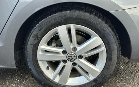 Volkswagen Jetta VI, 2014 год, 1 350 000 рублей, 24 фотография