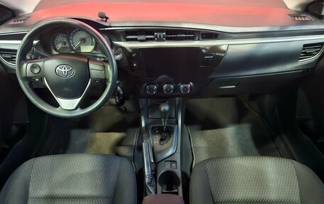 Toyota Corolla, 2014 год, 1 385 000 рублей, 9 фотография