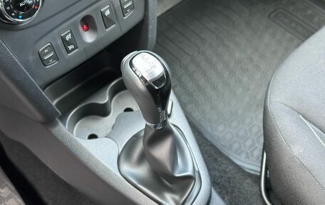 Renault Sandero II рестайлинг, 2017 год, 1 050 000 рублей, 18 фотография