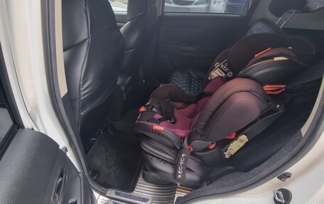 Mitsubishi Outlander III рестайлинг 3, 2017 год, 1 650 000 рублей, 19 фотография