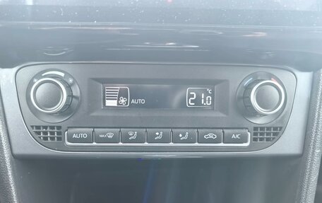 Volkswagen Polo VI (EU Market), 2018 год, 1 150 000 рублей, 9 фотография