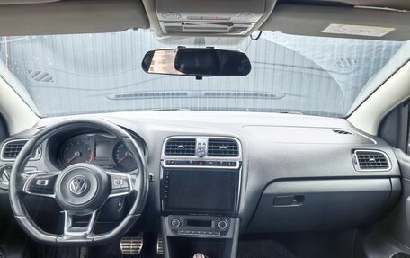 Volkswagen Polo VI (EU Market), 2018 год, 1 150 000 рублей, 8 фотография