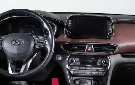 Hyundai Santa Fe IV, 2018 год, 2 899 000 рублей, 13 фотография