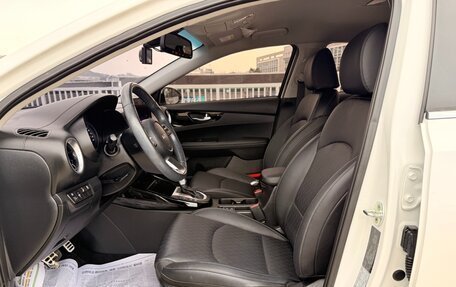 KIA K3, 2023 год, 1 800 000 рублей, 9 фотография