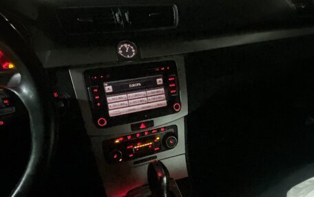 Volkswagen Passat B7, 2011 год, 800 000 рублей, 3 фотография