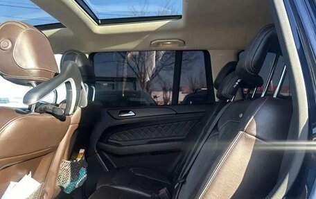 Mercedes-Benz GLS, 2016 год, 4 325 000 рублей, 4 фотография