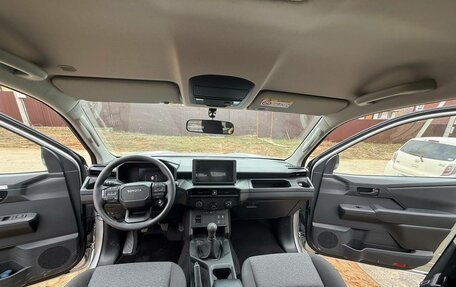 Toyota Hilux, 2025 год, 5 800 000 рублей, 9 фотография