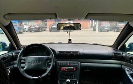 Audi A4, 1997 год, 250 000 рублей, 10 фотография