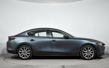 Mazda 3, 2020 год, 1 700 000 рублей, 4 фотография