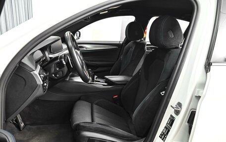 BMW 5 серия, 2019 год, 4 620 000 рублей, 10 фотография