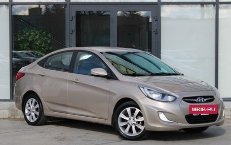 Hyundai Solaris II рестайлинг, 2012 год, 850 000 рублей, 3 фотография