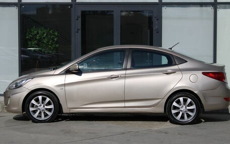Hyundai Solaris II рестайлинг, 2012 год, 850 000 рублей, 10 фотография