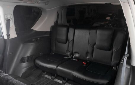 Nissan Patrol, 2011 год, 2 249 000 рублей, 12 фотография