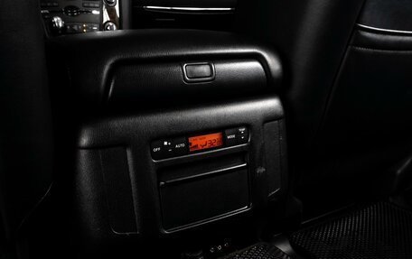 Nissan Patrol, 2011 год, 2 249 000 рублей, 35 фотография