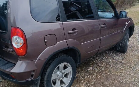 Chevrolet Niva I рестайлинг, 2019 год, 850 000 рублей, 3 фотография