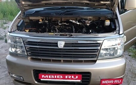 Nissan Elgrand I, 1999 год, 770 000 рублей, 4 фотография