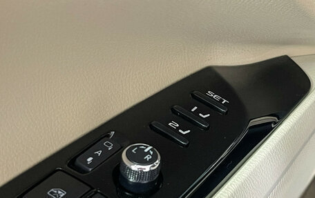 Toyota Camry, 2020 год, 3 500 000 рублей, 17 фотография