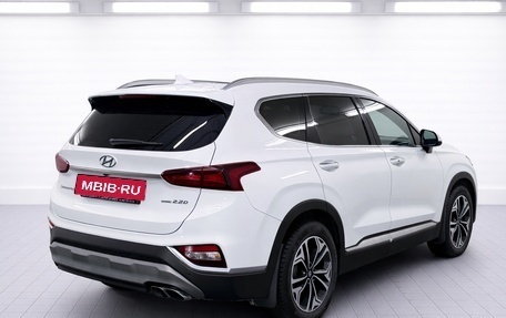 Hyundai Santa Fe IV, 2018 год, 3 050 000 рублей, 4 фотография