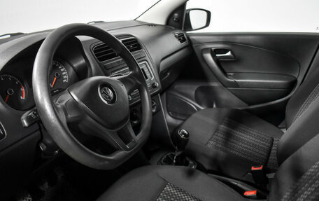 Volkswagen Polo VI (EU Market), 2018 год, 530 000 рублей, 9 фотография