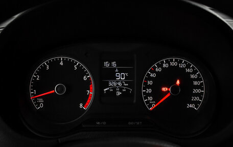 Volkswagen Polo VI (EU Market), 2018 год, 530 000 рублей, 17 фотография