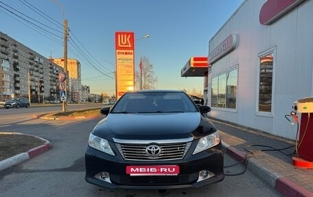 Toyota Camry, 2014 год, 1 750 000 рублей, 5 фотография