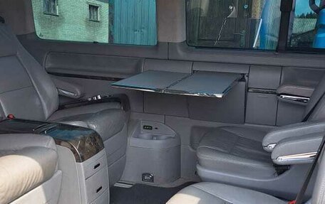 Volkswagen Multivan T5, 2010 год, 1 700 000 рублей, 9 фотография