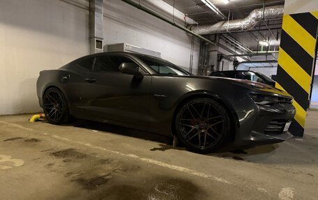 Chevrolet Camaro VI, 2016 год, 3 400 000 рублей, 3 фотография