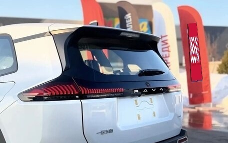 Toyota RAV4, 2026 год, 4 099 000 рублей, 5 фотография