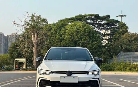 Volkswagen Golf VIII, 2022 год, 1 816 018 рублей, 1 фотография