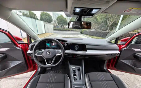 Volkswagen Golf VIII, 2022 год, 1 660 018 рублей, 11 фотография