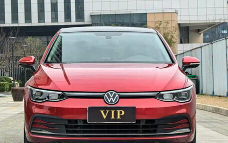 Volkswagen Golf VIII, 2022 год, 1 660 018 рублей, 2 фотография