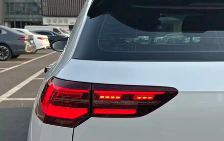 Volkswagen Golf VIII, 2022 год, 1 816 018 рублей, 7 фотография