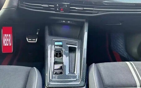 Volkswagen Golf VIII, 2022 год, 1 816 018 рублей, 13 фотография