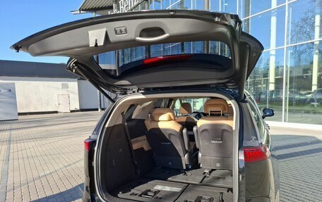 KIA Carnival, 2023 год, 5 500 000 рублей, 9 фотография